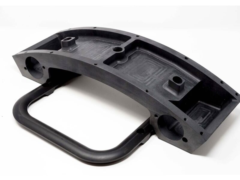 Un componente realizzato con il materiale plastico PA